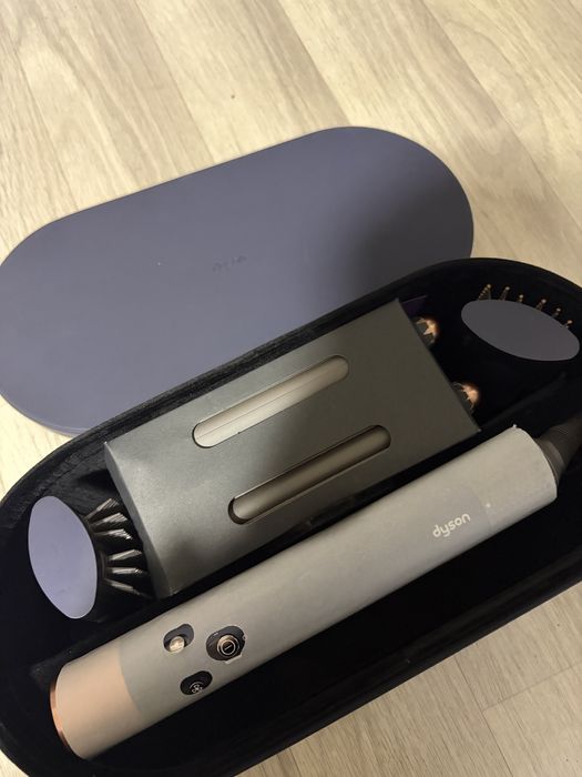 Dyson / Дайсон фен-стайлер / фен
