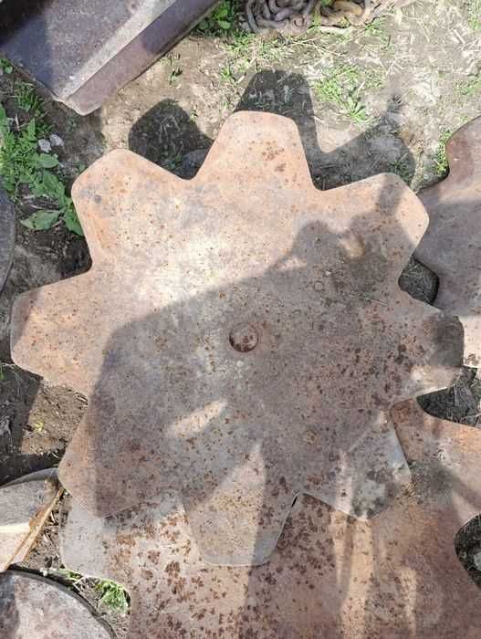 Диски  ромашка на БДТ (дисковая борона)