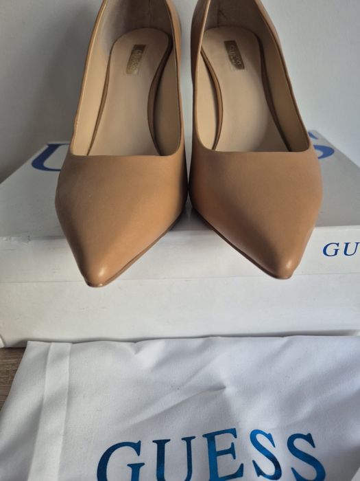 Guess masura 40 stiletto