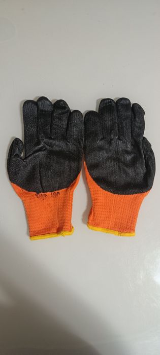 Продам рабочие варежки руковицы и перчатки