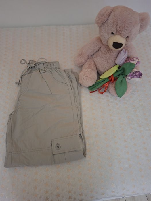 Сладки бежови дънки