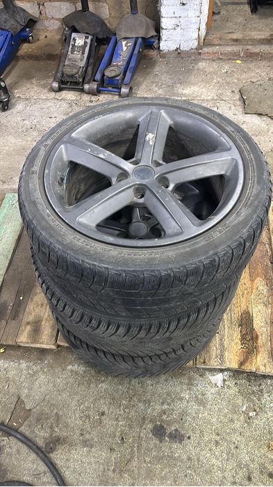 Продам диски с резиной r18