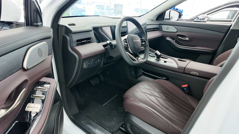 Soueast S09 oilangiz va biznesingiz uchun eng to'g'ri tanlov.