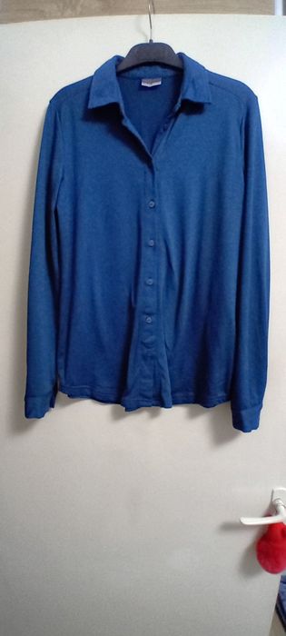 Bluze dama în stare foarte buna