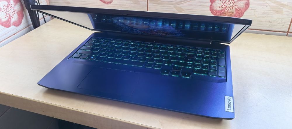 Laptop Lenovo Gaming 3_i5-10300H_16GB DDR4_GTX 1650 4GB_SSD 512GB_BLUE