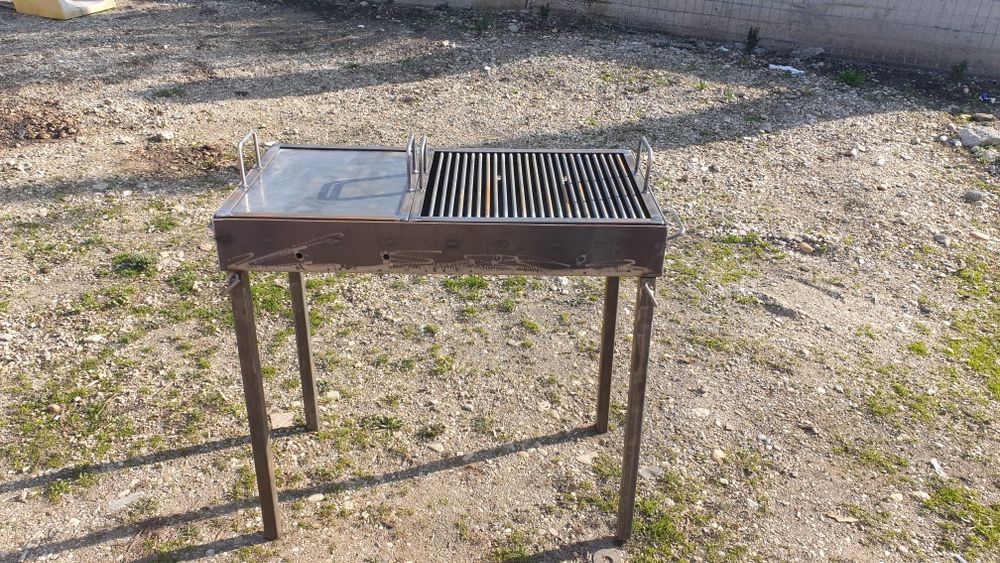 Gratar de gradina cu protap