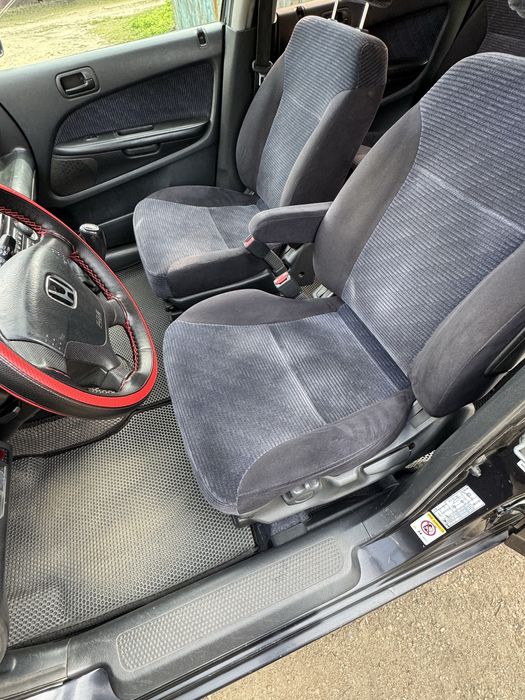 Продам Honda Stream