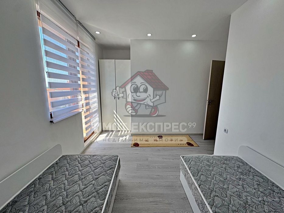 Обзаведен тристаен апартамент, нов, панорамна гледка, кв.Баба Тонка