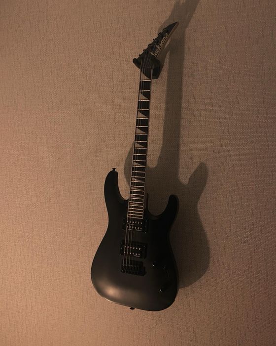 Джексон электрогитара матовая