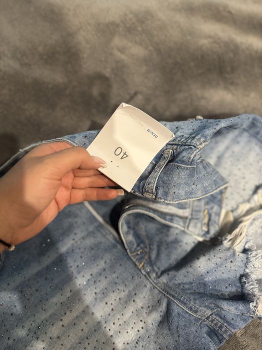 Джинсовые шорты новые bershka