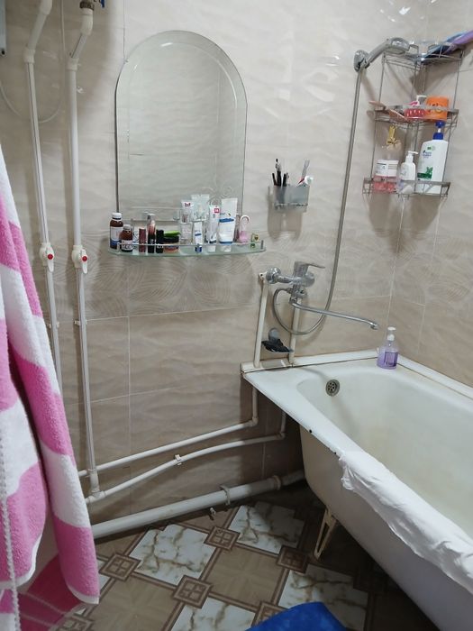 Продаю 2х ком квартира