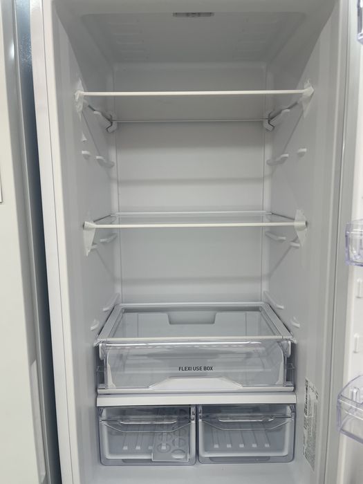 Холодильник indezit