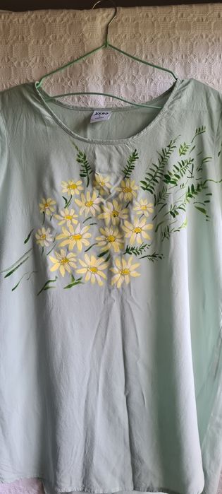 Bluza unicat cu pictura florala,culori textile