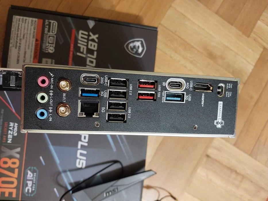 AMD Ryzen 9 7950X3D + MSI X870E Gaming Plus Wi-Fi