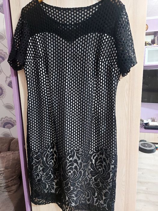 Дамска официална рокля