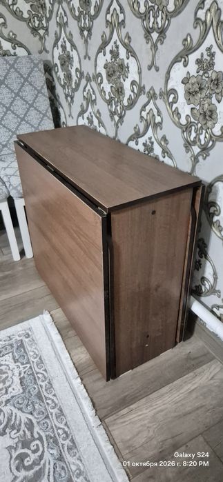 Складной стол деревянный
