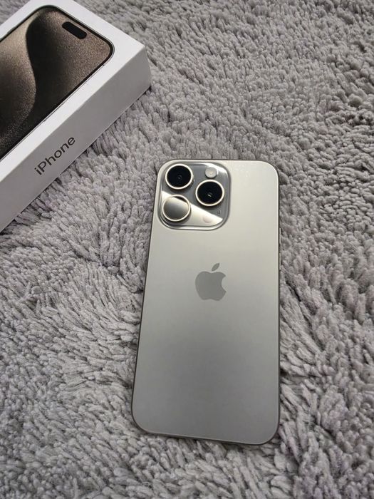 Iphone 15 Pro Grey