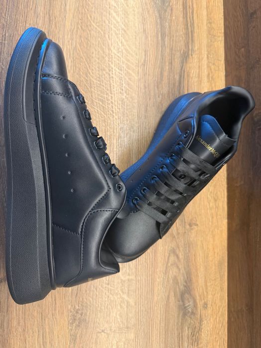 Pantofi Alexander McQueen