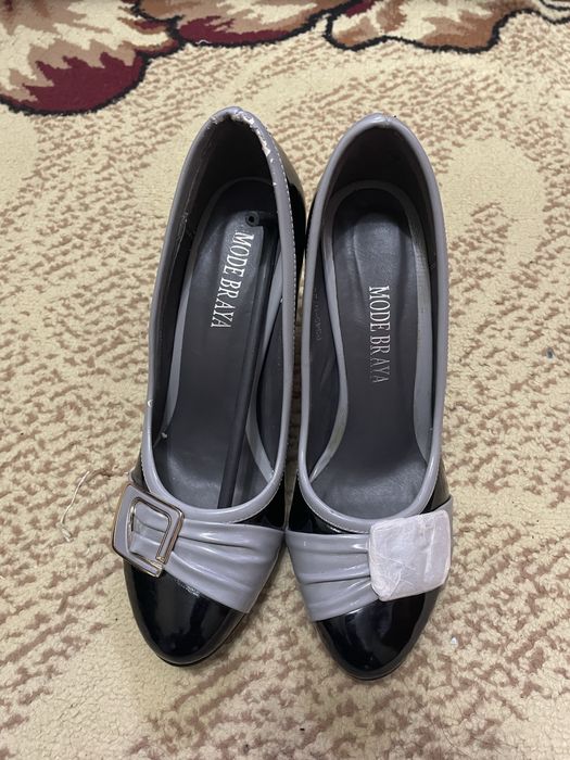 Продам туфли женские