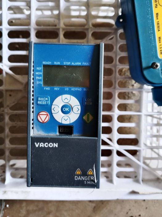 Продам трансформ.,светильники ул. и.т.д..