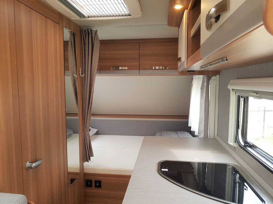 Rulota WEINSBERG CARAONE 420 QD - 2020 complet echipata