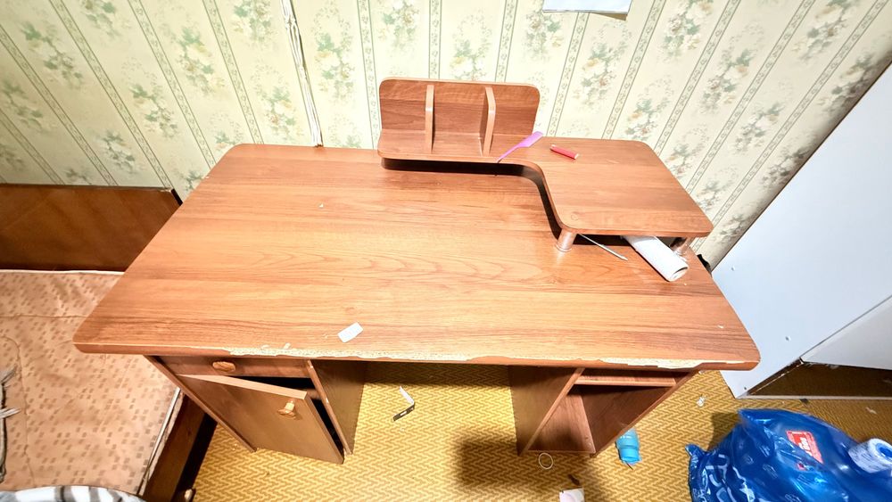 Big size office table