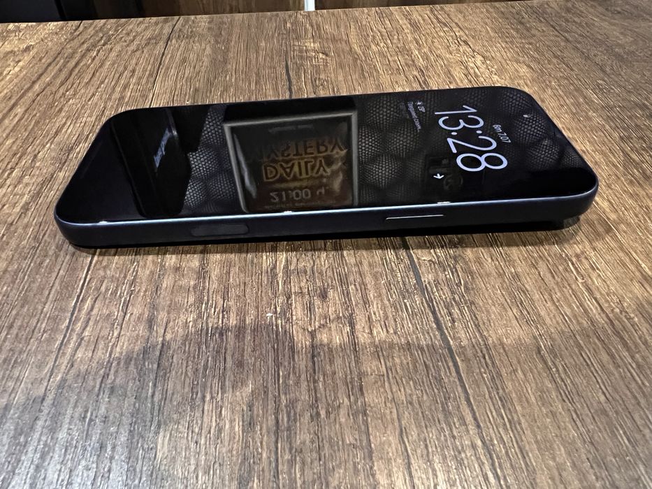 Iphone 17 pro max deep blue 256 Гаранция до 05.2029г.