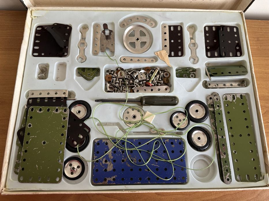 Винтидж български конструктори “Направи си сам”