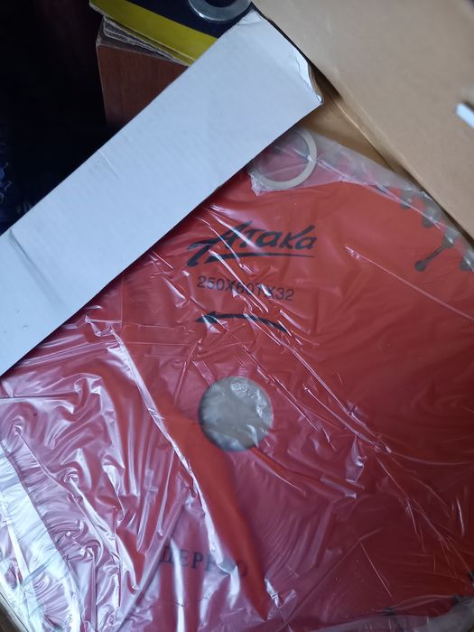 Диски отрезные по дереву