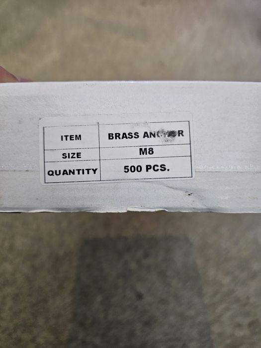 Анкер латунный (цанга м8)