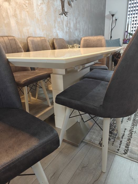 Set 8 scaune sufragerie