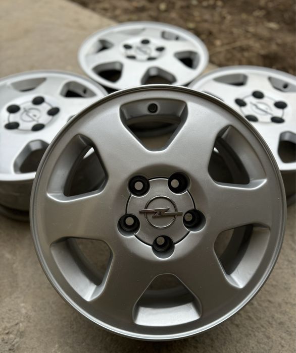 Титановый диски на Опель