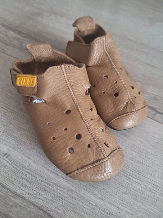 Papuci de interior Tikky nr.22 piele