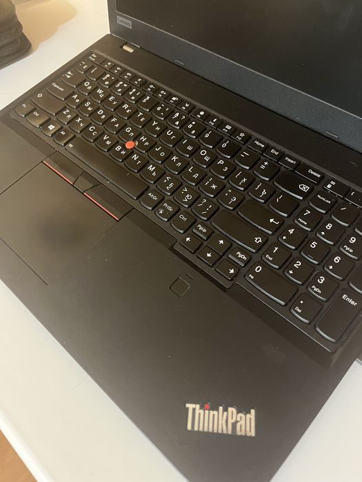 Ноутбук Леново think pad