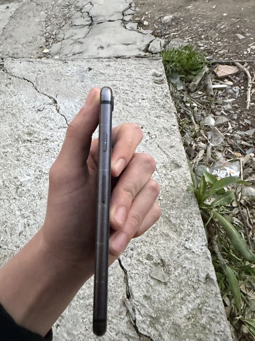 IPhone 8 в хорошем сосстоянием
