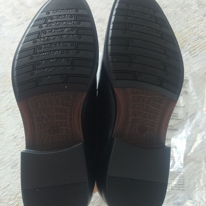 Продам мужские туфли