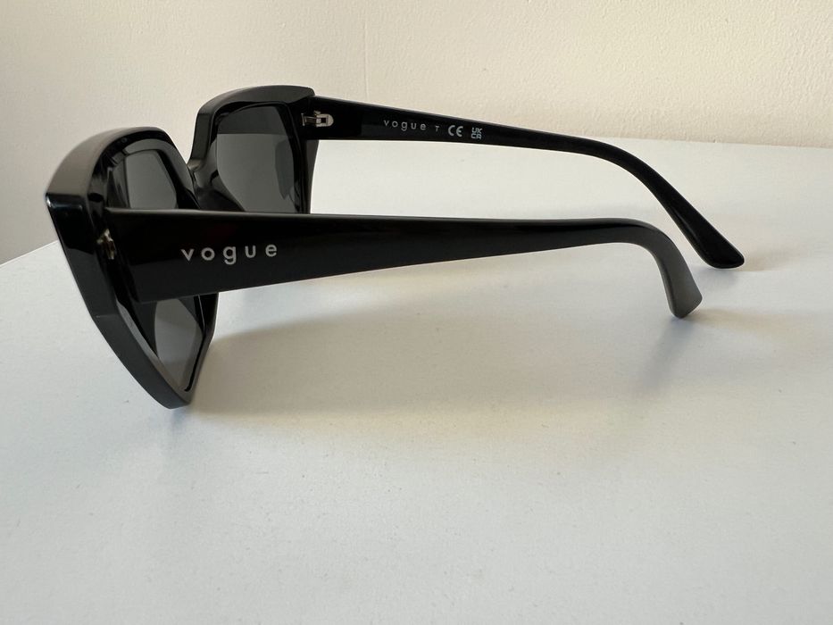 Слънчеви очила Vogue