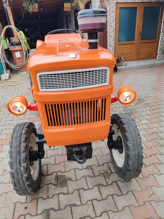 Vând Tractor u 445
