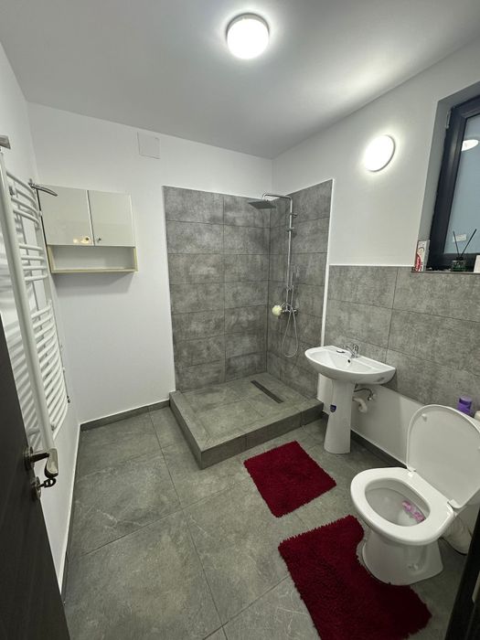 Apartament 2 camere de închiriat – Geamăna , zona Târgul Săptămânal