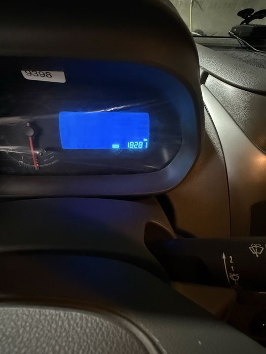 Продается Кобалт 2024 г мокрый асфальт