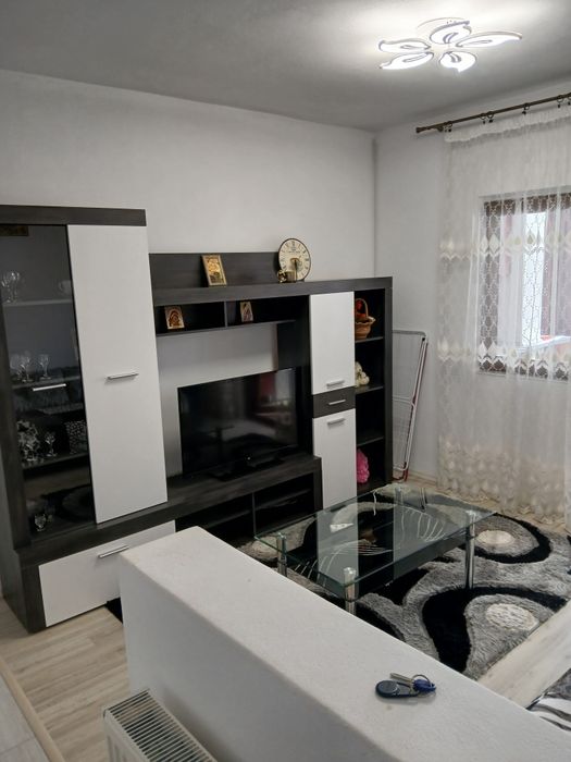 Închiriez apartament zona strand sibiu