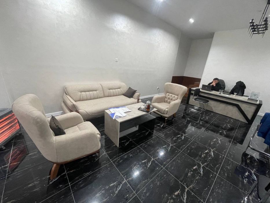 Divan kresla tesla Ishlab chiqazuvchidan