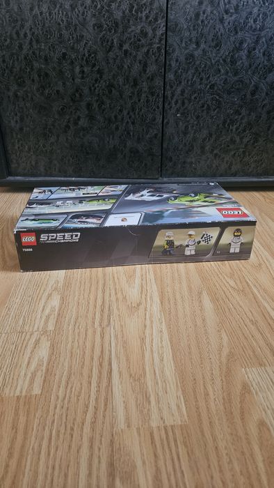 Seturi LEGO Speed Champions 75890, 75894