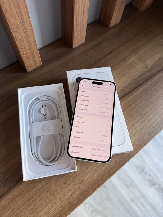 Iphone 16 White - Nou