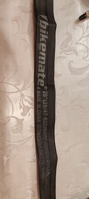 Camera de bicicletă nouă