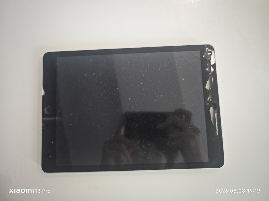 iPad 9 (2021) A2602 на запчасти целиком