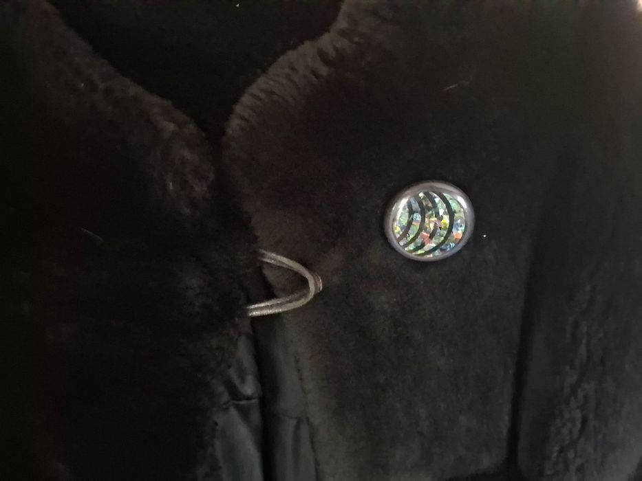 Blană neagră de nurcă