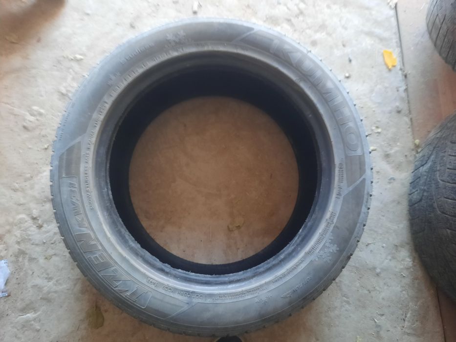 Продаются зимные шины без шипов