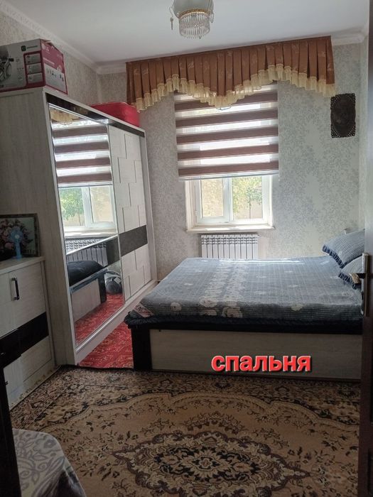 Продаётся 3х комн квартира на 1этаже высоко потолочный с двориком