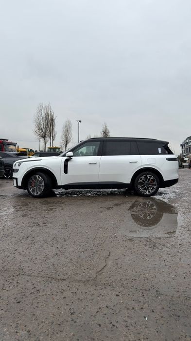 LYNK&CO 900 EM-P sotuvda tayyor